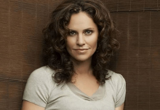 Amy Brenneman Net Worth