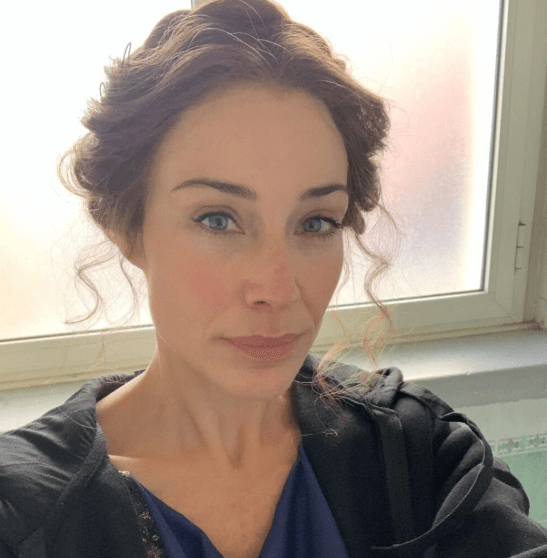 Claire Forlani Net Worth